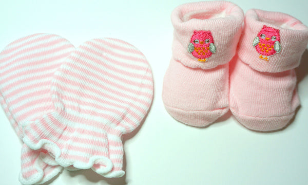 Newborn Mitten and Socks Set